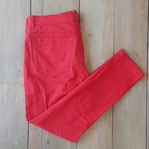 Cute and comfortable BDG straight pants